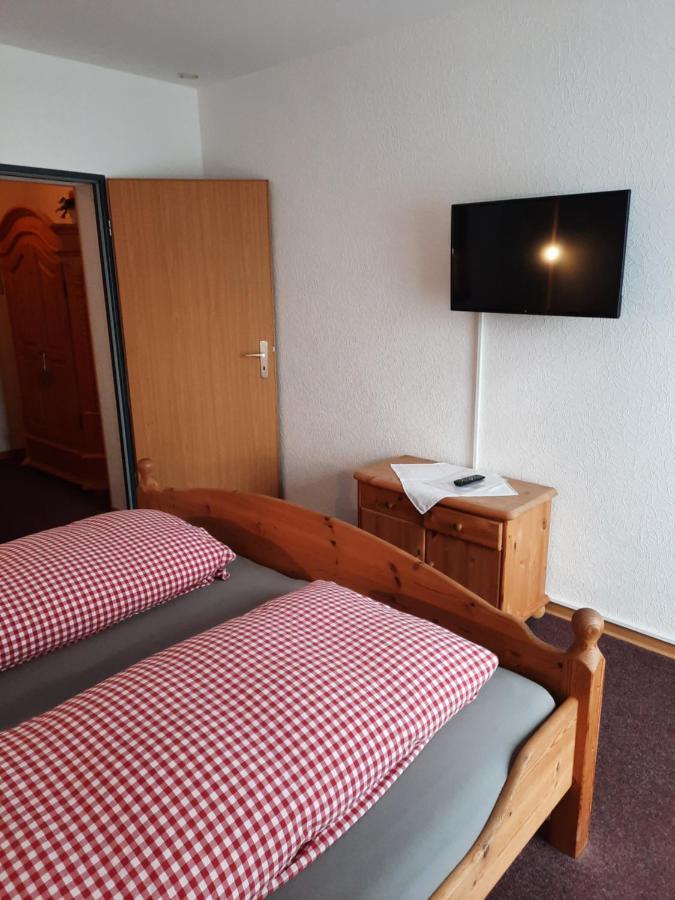 Landgasthof Rotlipp Gaestezimmer Ortenberg  Buitenkant foto