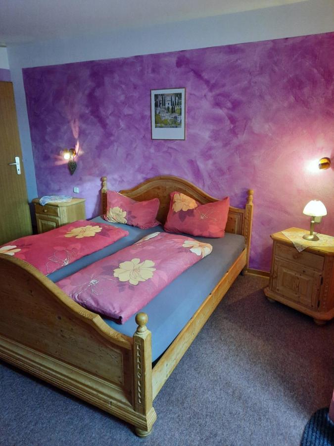 Landgasthof Rotlipp Gaestezimmer Ortenberg  Buitenkant foto